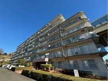 【神奈川県/横浜市神奈川区菅田町】ローズハイツ新横浜 外観