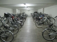 【東京都/新宿区西新宿】アイタウン・レピア 駐輪場