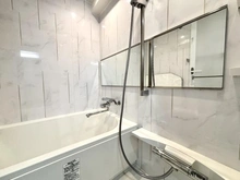 【東京都/新宿区西新宿】アイタウン・レピア 浴室