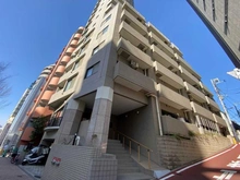 【東京都/新宿区西新宿】ユニーブル新宿西 外観