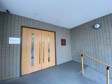 【東京都/新宿区西新宿】ユニーブル新宿西 エントランス