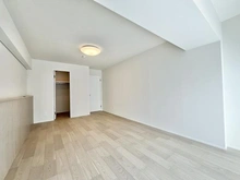 【東京都/渋谷区千駄ヶ谷】外苑マンション 洋室：約12.4帖