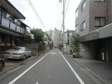 【東京都/世田谷区三宿】クレッセント池尻大橋 前面道路