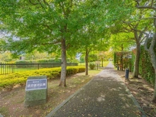 【東京都/世田谷区尾山台】クラッシィハウス尾山台 世田谷区立ぽかぽか広場（現地より約300m）