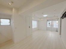 【東京都/渋谷区笹塚】パールハイツ笹塚 リビング・ダイニング：※家具・調度品は販売価格に含まれておりません