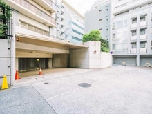 【東京都/新宿区西新宿】パークタワー西新宿エムズポート 駐車場