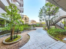 【東京都/世田谷区深沢】フォーリア駒沢公園パークサイド 敷地内