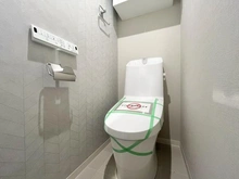 【東京都/杉並区和泉】イニシアイオ杉並和泉 トイレ