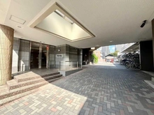 【東京都/渋谷区本町】ディオレ西新宿 アプローチ