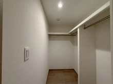 【東京都/渋谷区代々木】代々木ハウス 収納：ウォークインクローゼット