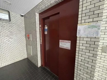 【東京都/新宿区北新宿】ルックハイツ北新宿壱番館 共用部：エレベーター