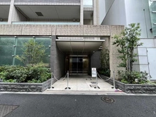 【東京都/渋谷区代々木】ブランズ代々木 アプローチ
