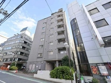 【東京都/新宿区新宿】エクセルシオール新宿 外観