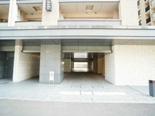 【東京都/新宿区若松町】クレヴィア新宿若松町 エントランス