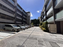 【神奈川県/川崎市宮前区宮前平】ザ・パークハウス宮前平エルド 駐車場