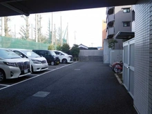 【東京都/中野区上鷺宮】グランベル鷺宮サンクチュアリ 駐車場