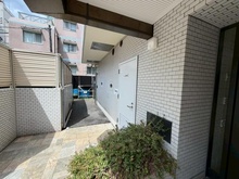 【東京都/新宿区大久保】グローリア初穂新宿III 共用部
