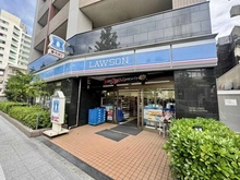 【東京都/渋谷区代々木】ザ・パームス代々木III ローソン代々木西参道店（現地より約80m）