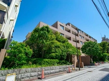 【東京都/新宿区四谷三栄町】ライオンズガーデン四谷津の守坂 外観