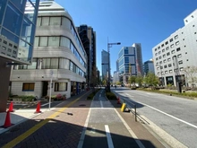 【東京都/港区新橋】リビオレゾン新虎通り 前面道路