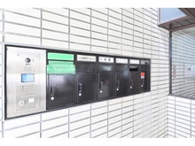 【東京都/新宿区西新宿】ホワイトハウス メールBOX