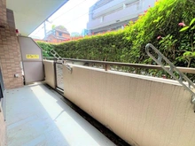 【東京都/渋谷区代々木】マンションアクロス代々木 バルコニー