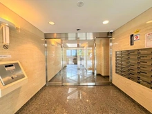 【東京都/渋谷区代々木】マンションアクロス代々木 エントランス