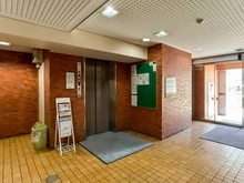 【東京都/渋谷区本町】豊栄新都心マンション エントランス