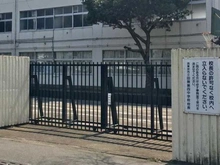 【東京都/西東京市向台町】ヴィーガーデン　ザ・レジデンス Bサルーン 田無第四中学校（現地より約350m）：