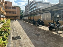 【東京都/練馬区関町南】ダイアパレス武蔵関 駐輪場・バイク置場