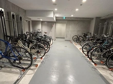 【東京都/三鷹市上連雀】三鷹市上連雀2丁目 中古マンション 駐輪場