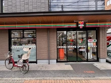 【東京都/武蔵野市中町】ニューミタカマンション セブンイレブン武蔵野郵便局前店（現地より約110m）：