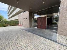 【東京都/三鷹市下連雀】ベルディオ三鷹レジデンス アプローチ