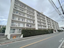 【東京都/三鷹市牟礼】三鷹ナシヨナルコート1 号棟 外観