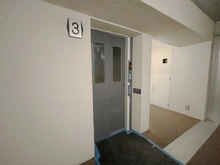 【東京都/武蔵野市吉祥寺本町】エスト・グランディールカーロ吉祥寺本町 共用部：エレベーター