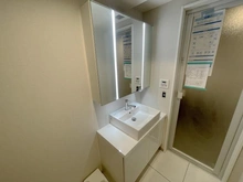 【東京都/武蔵野市吉祥寺本町】エスト・グランディールカーロ吉祥寺本町 洗面室