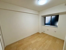 【東京都/三鷹市下連雀】サンティール三鷹サウスウイング サービスルーム（納戸）