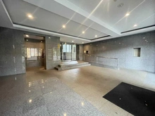 【東京都/三鷹市下連雀】サンティール三鷹サウスウイング エントランス