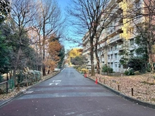 【東京都/西東京市西原町】西原グリーンハイツ10号棟 敷地内