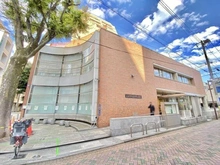 【東京都/武蔵野市吉祥寺東町】吉祥寺レジデンシア  武蔵野市立吉祥寺図書館（現地より約880m）