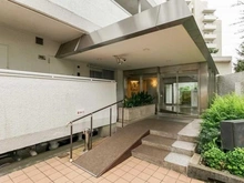 【東京都/武蔵野市御殿山】メゾン井の頭 エントランス