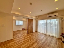 【東京都/三鷹市下連雀】サンティール三鷹ノースウイング リビング・ダイニング：奥洋室