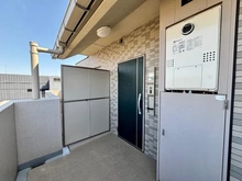 【東京都/三鷹市下連雀】サンティール三鷹ノースウイング ポーチ