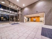 【東京都/西東京市芝久保町】パークウエスト東京イーストブロック C棟 エントランス