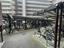 【東京都/西東京市芝久保町】パークウエスト東京イーストブロック C棟 駐輪場