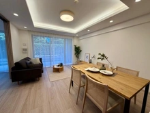 【東京都/武蔵野市吉祥寺東町】吉祥寺レジデンシア　 リビング・ダイニング：※家具・調度品は販売価格に含まれておりません