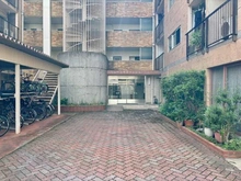 【東京都/武蔵野市中町】ニューミタカマンション アプローチ