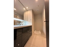 【東京都/武蔵野市吉祥寺本町】オープンレジデンシア吉祥寺本町テラス 洗面所