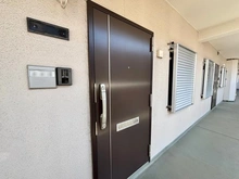 【東京都/練馬区関町南】コーズ関町スカイハイツ2号棟 玄関