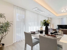 【東京都/武蔵野市吉祥寺南町】井の頭公園パークハウス吉祥寺南町 リビング・ダイニング